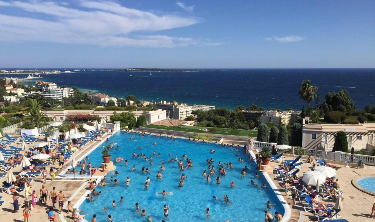 Exceptionnel Sur Cannes Vue Mer Piscine Exteriér fotografie