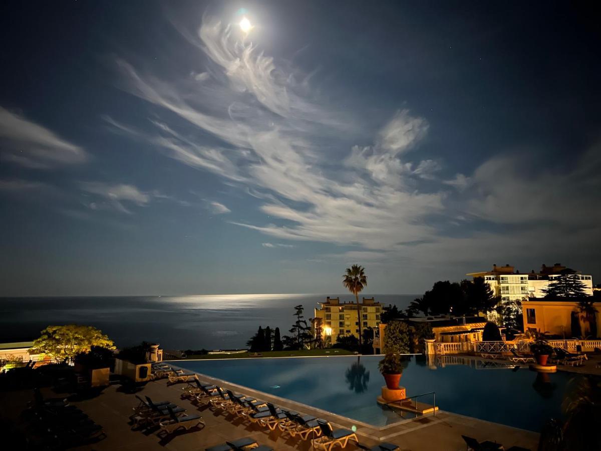Exceptionnel Sur Cannes Vue Mer Piscine Exteriér fotografie