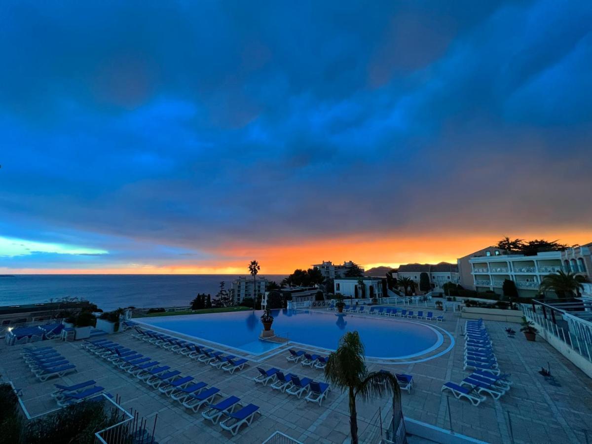 Exceptionnel Sur Cannes Vue Mer Piscine Exteriér fotografie